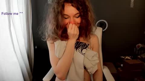 Snapshot of lanshan_classy chatting on 02-12-26, 09:26 lanshan_classy online show from 02-12-26, 09:26