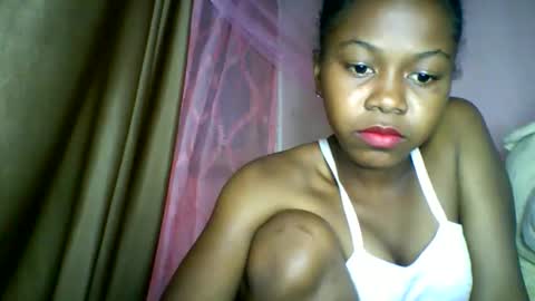 lara_belle online show from 04-28-26, 10:26