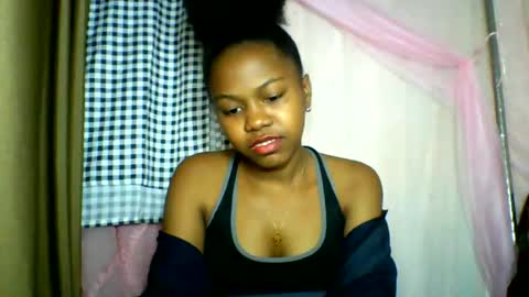 lara_belle online show from 06-20-26, 12:03