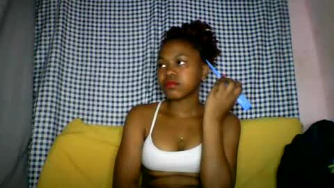 lara_belle online show from 07-25-26, 12:25