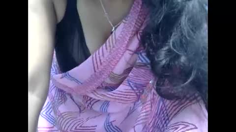 Anshika rai online show from 09-11-25, 06:57