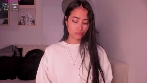 Lara Madisson online show from 09-13-25, 05:51