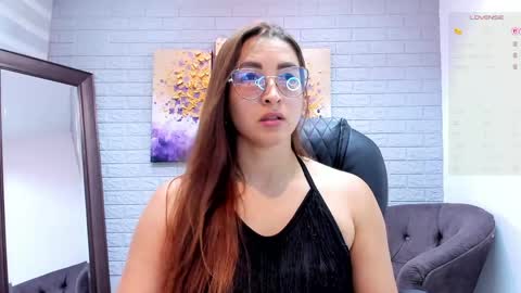      700  200   online show from 05-21-26, 07:54