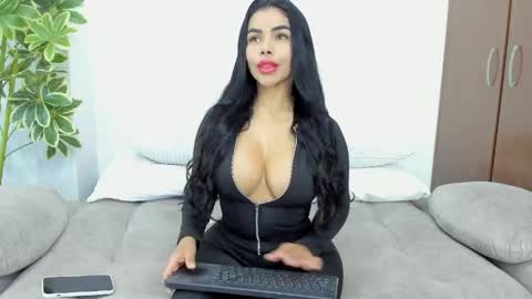 LARA SINS online show from 04-17-26, 03:04