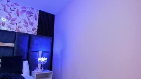 Lara online show from 09-12-25, 07:25