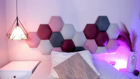  Lara Gold  online show from 09-26-25, 12:36