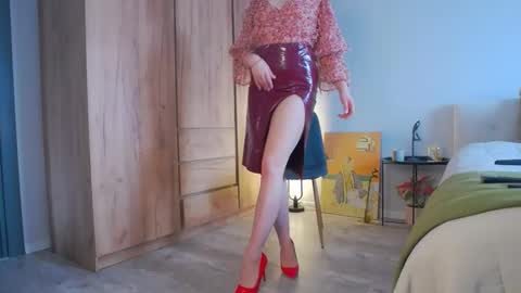 LaraKanes online show from 02-05-25, 08:21