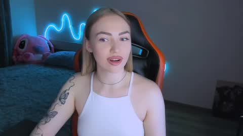 LaraKrein lk online show from 04-04-26, 05:43