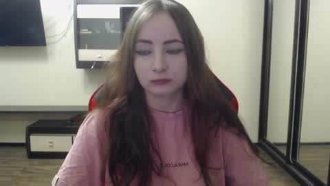 Laralianna online show from 12-24-24, 06:06