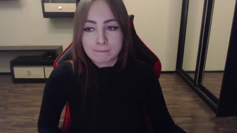 Laralianna online show from 01-09-25, 04:52