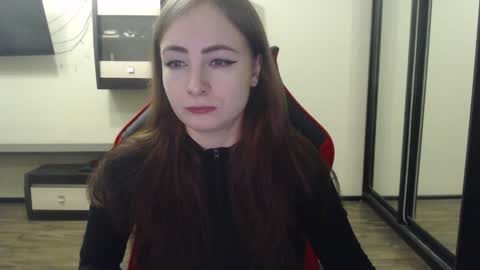 Laralianna online show from 01-17-25, 10:33