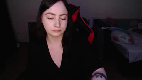 Laralianna online show from 02-23-26, 10:40