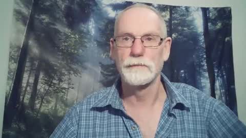 Larbie online show from 12-31-24, 11:53