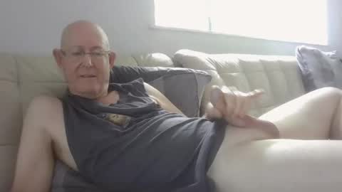 largerthan-   say hi on entry online show from 01-19-26, 12:03