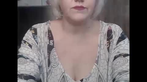 larisaq4ugo24 online show from 11-02-25, 06:16