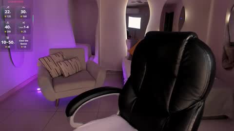 Larisa Smirnov online show from 12-02-25, 04:07