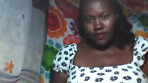 Larissa online show from 03-10-26, 05:01