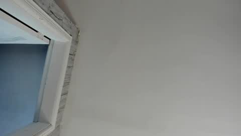 Snapshot of larossx chatting on 05-23-26, 07:29 online show from 05-23-26, 07:29