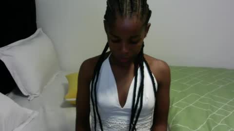 larrine online show from 06-30-26, 09:05