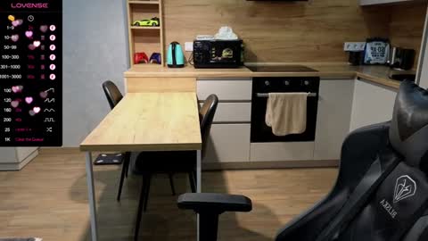 Lars online show from 01-31-25, 11:56