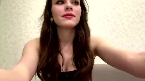 Snapshot of lashawnagersbach chatting on 05-08-26, 08:14 Tiffany online show from 05-08-26, 08:14