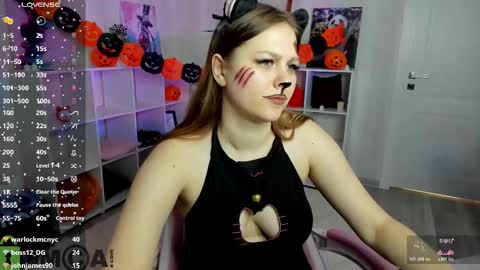 Leslie GTM2 Mon Tue Sat  0300am-1000am Thu and Sun 0900am-1600pm. online show from 10-31-25, 01:28