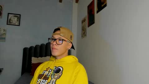 lass_nazar online show from 04-14-26, 01:33