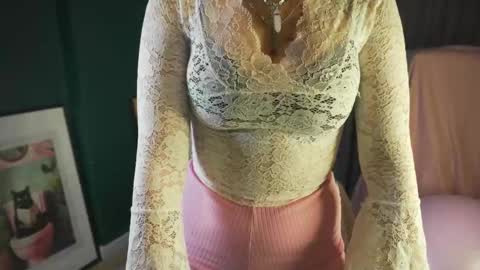 Mary online show from 01-09-26, 04:26