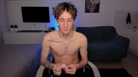 Snapshot of lastnight4you chatting on 01-02-25, 05:03 acie online show from 01-02-25, 05:03