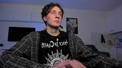 Snapshot of lastnight4you chatting on 02-08-25, 04:04 acie online show from 02-08-25, 04:04