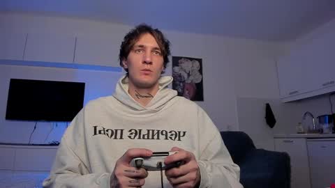 Snapshot of lastnight4you chatting on 02-16-25, 11:05 acie online show from 02-16-25, 11:05