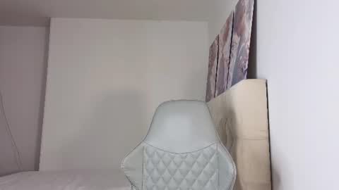 YOUR BABY online show from 07-18-26, 06:23