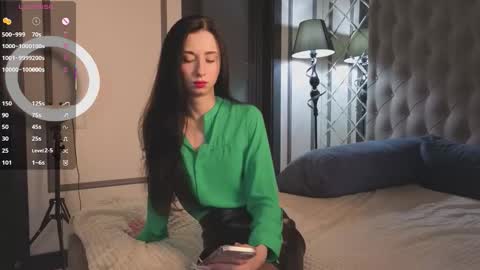 Snapshot of latanyahorstead chatting on 02-21-26, 11:11 Olivia online show from 02-21-26, 11:11