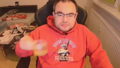 latexboy893 online show from 11-29-25, 06:44