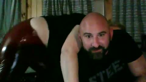 latexcouple2025 online show from 09-14-25, 02:22