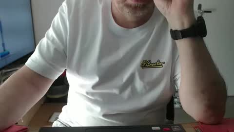 Snapshot of latexloverch71 chatting on 04-24-26, 11:56 Andreas Latexlover online show from 04-24-26, 11:56