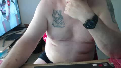 Snapshot of latexloverch71 chatting on 07-05-26, 11:06 Andreas Latexlover online show from 07-05-26, 11:06