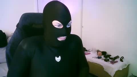 latexminheadroom online show from 06-20-26, 02:47