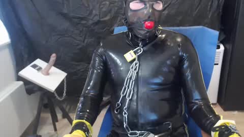 Snapshot of latexslaafboy2 chatting on 02-13-25, 10:55 latexslaafboy online show from 02-13-25, 10:55