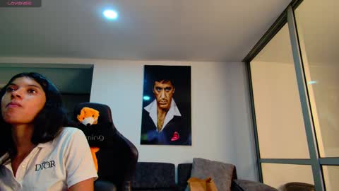 Snapshot of latin_couple77 chatting on 03-09-25, 05:55 Sara y Andy online show from 03-09-25, 05:55