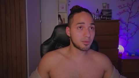 Snapshot of latin_luxury_i chatting on 02-07-26, 10:13 Free OF online show from 02-07-26, 10:13