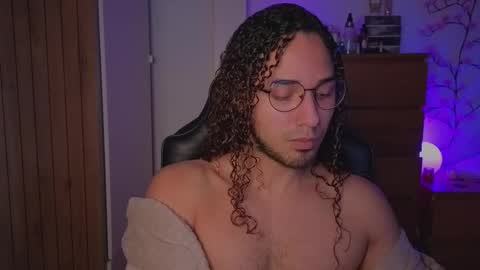 Snapshot of latin_luxury_i chatting on 02-08-26, 03:26 Free OF online show from 02-08-26, 03:26