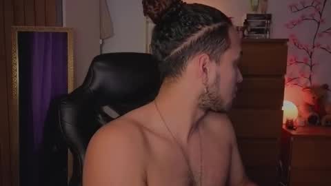 Snapshot of latin_luxury_i chatting on 03-01-26, 05:53 Free OF online show from 03-01-26, 05:53