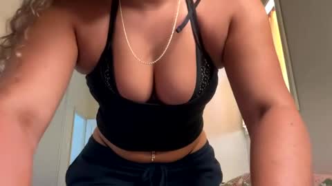 latina_bbyxo online show from 09-25-25, 02:26