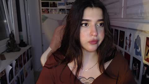 Snapshot of latina_mia chatting on 12-16-24, 11:50 miiiiiiaaaa online show from 12-16-24, 11:50