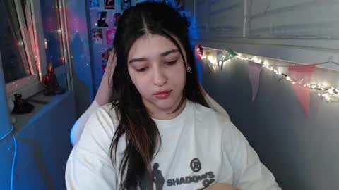 Snapshot of latina_mia chatting on 03-05-25, 05:18 miiiiiiaaaa online show from 03-05-25, 05:18