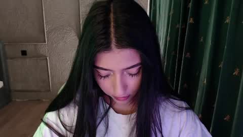 miiiiiiaaaa online show from 07-29-26, 11:58