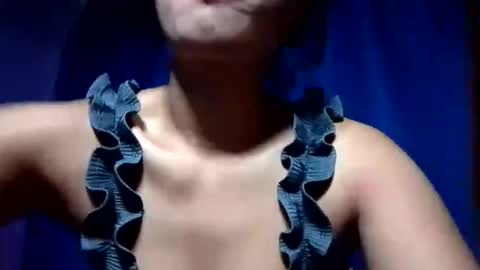 Snapshot of latina_shaine chatting on 03-22-26, 10:24 latina_shaine online show from 03-22-26, 10:24