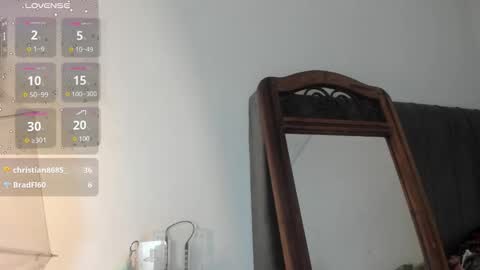 angelina  online show from 09-28-25, 01:49