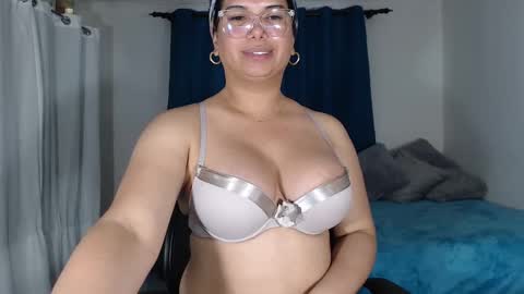 FLOR SALVAJE online show from 01-16-25, 03:34